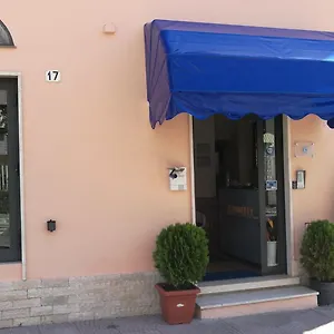 3* Affittacamere Eroom42