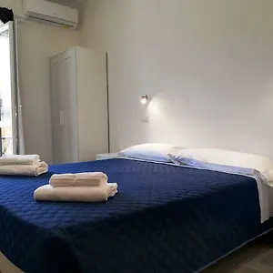 Domo Centro Affittacamere Alghero